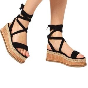 Mannika Flatform espadrille wedge, black straps for around the leg women’s 10.5